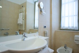 Best Western Crystal Palace Hotel