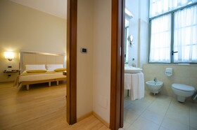 Best Western Crystal Palace Hotel