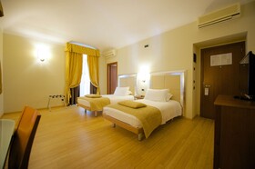 Best Western Crystal Palace Hotel