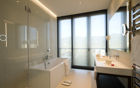 Du Parc Contemporary Suites