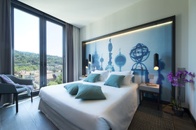 Du Parc Contemporary Suites