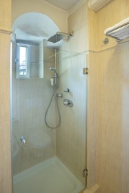 Dynasty Suites Downtown Apartments