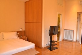 Dynasty Suites Downtown Apartments