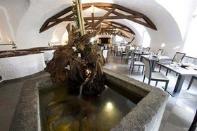 Jet Hotel