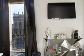 Piazza Castello Suite