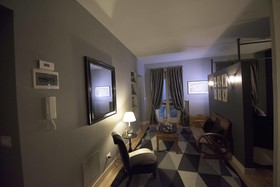 Porta Palace Apartments