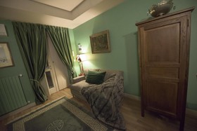 Porta Palace Apartments