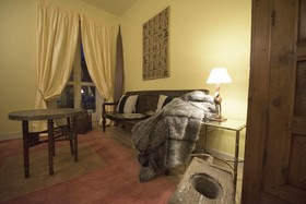 Porta Palace Apartments