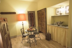 Porta Palace Apartments