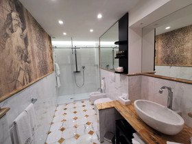 Royal Palace Hotel & Spa