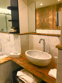 Royal Palace Hotel & Spa