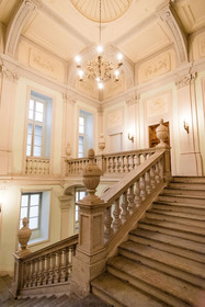 Royal Palace Hotel & Spa