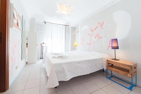 Tomato Urban Retreat