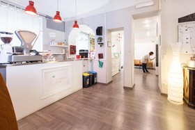 Tomato Urban Retreat