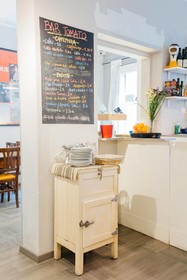 Tomato Urban Retreat