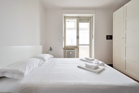 Urban House Carducci - Apartments