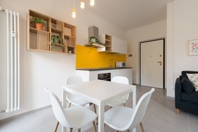 Urban House Carducci - Apartments