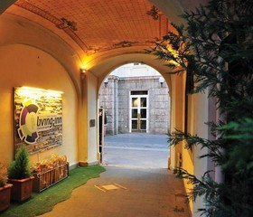 Hermoso Housing HH Valenza