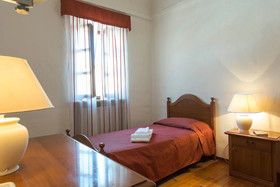 Casa Regina Montis Regalis
