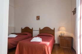 Casa Regina Montis Regalis