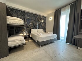 Dolmen Guest House