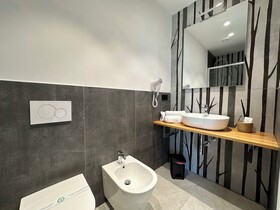 Dolmen Guest House