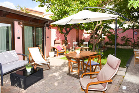 Flowery Inn