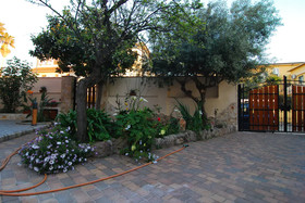 Flowery Inn