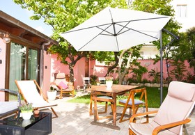 Flowery Inn