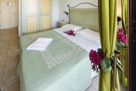 Hotel Pedra Santa