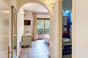 Hotel Pedra Santa