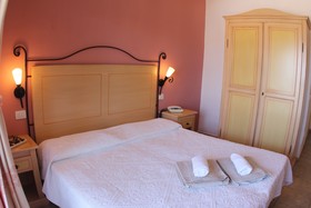 Hotel Pedra Santa