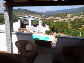 Bed and Breakfast Domo De Resteblas