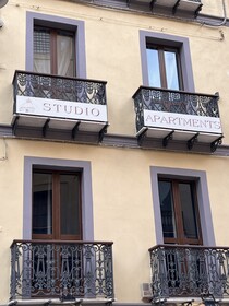Bed and Breakfast Centro Storico Via Manno