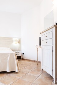 Hotel il Faro di Molara