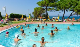 Bungalow Club Village