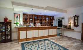 Hotel Sandalyon
