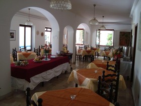 Hotel Sandalyon
