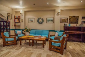 Hotel Sandalyon