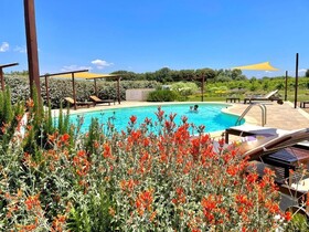 Is Cheas Boutique Hotel