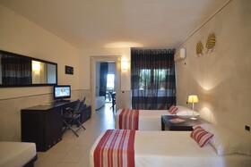 UNAHOTELS Club Ancora