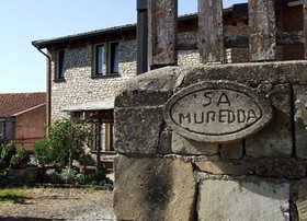 Bed & Breakfast Sa Muredda
