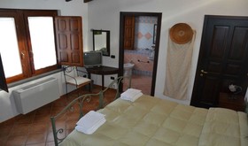 Bed & Breakfast Sa Muredda