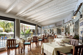 Cruccuris Resort