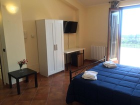 Gli Ulivi Dell'etna
