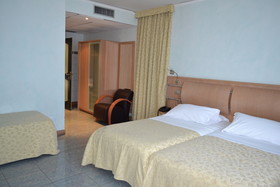 Marina Palace Hotel & Congress Hall