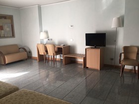 Marina Palace Hotel & Congress Hall
