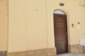 Anaka Sweet Home