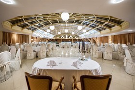 Dioscuri Bay Palace