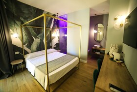 Krysos Luxury Rooms